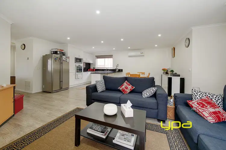 Sixth view of Homely house listing, 27 Eucalyptus Place, Meadow Heights VIC 3048
