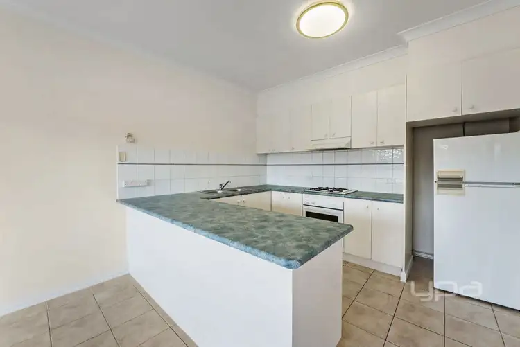 Sixth view of Homely unit listing, 2/1 Lister Street, St Albans VIC 3021