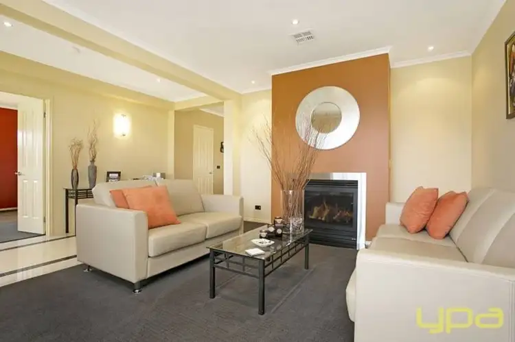 Second view of Homely house listing, 26 Higgs Circuit, Sunbury VIC 3429