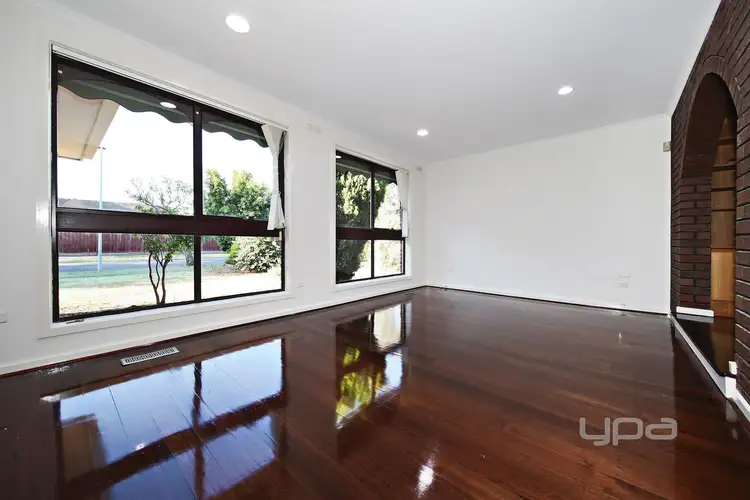 Sixth view of Homely house listing, 4 Itala Court, Keilor Downs VIC 3038
