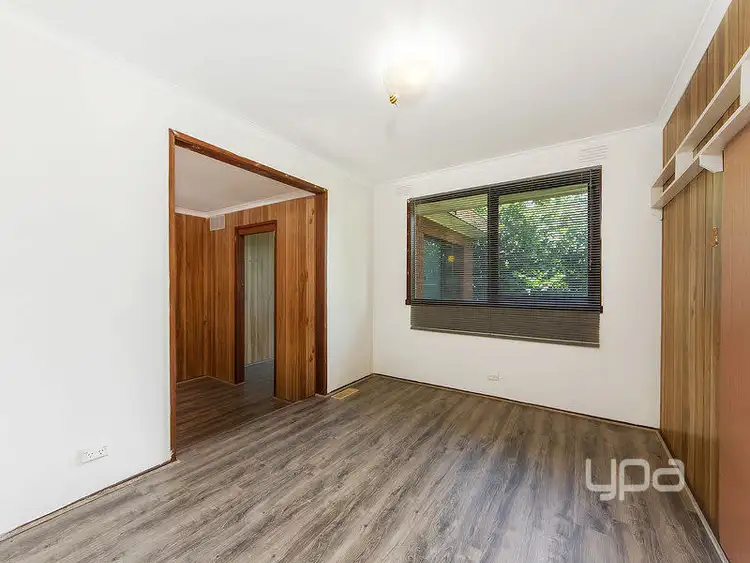 Seventh view of Homely house listing, 12 Clarice Close, St Albans VIC 3021