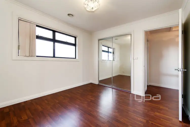 Fifth view of Homely house listing, 2A Beacon Hills Crescent, Craigieburn VIC 3064