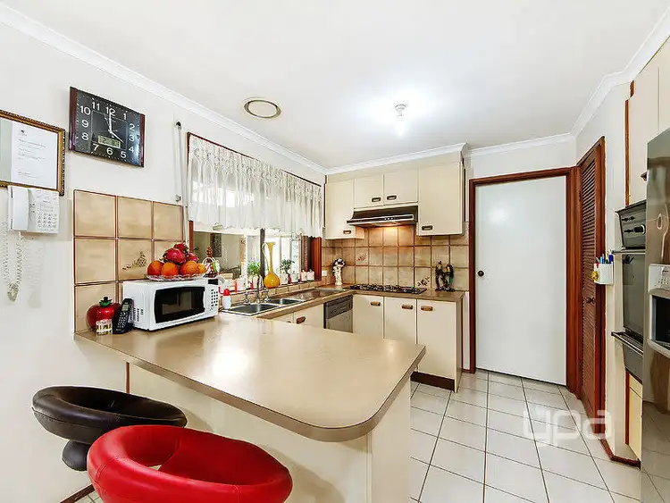 Fourth view of Homely house listing, 20 Unicorn Way, Kings Park VIC 3021