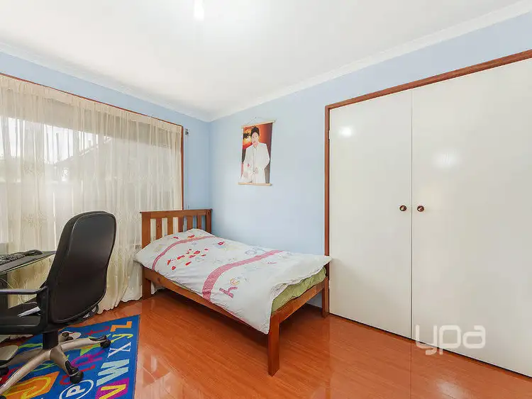 Sixth view of Homely house listing, 20 Unicorn Way, Kings Park VIC 3021
