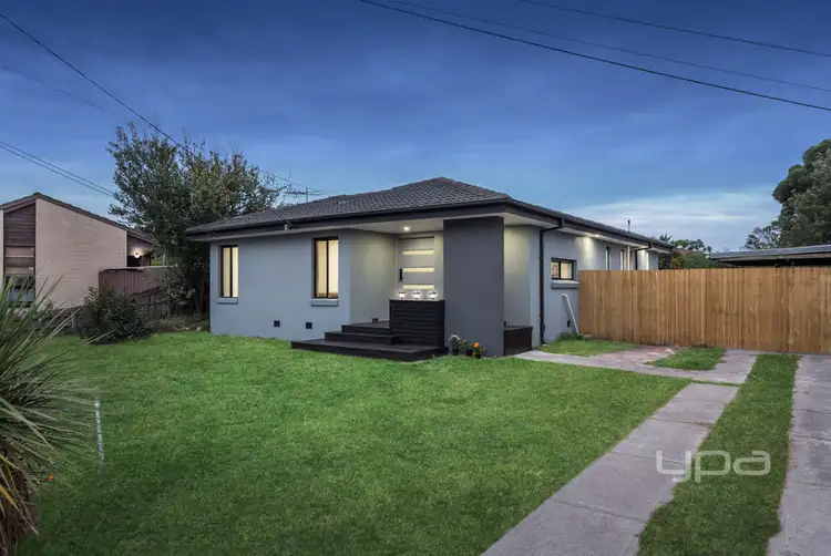 17 Ventnor Crescent, Coolaroo VIC 3048