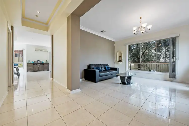 Seventh view of Homely house listing, 5 Tiffany Crescent, Roxburgh Park VIC 3064