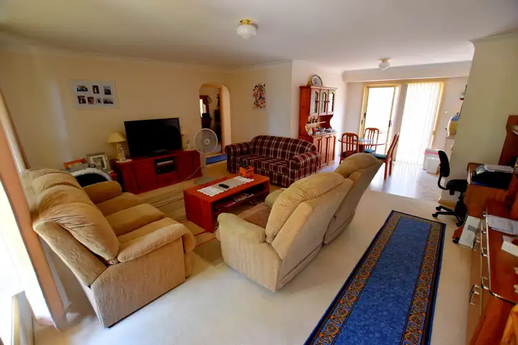 Third view of Homely townhouse listing, 19/1 Hillview Crescent, Tuggerah NSW 2259
