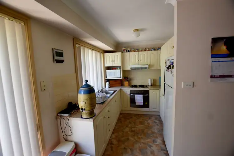 Fourth view of Homely townhouse listing, 19/1 Hillview Crescent, Tuggerah NSW 2259