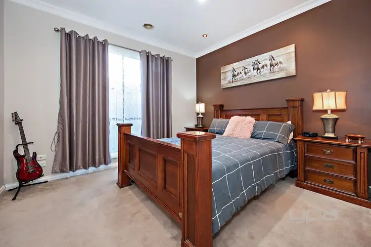 Fifth view of Homely house listing, 10 Naracoorte Drive, Caroline Springs VIC 3023