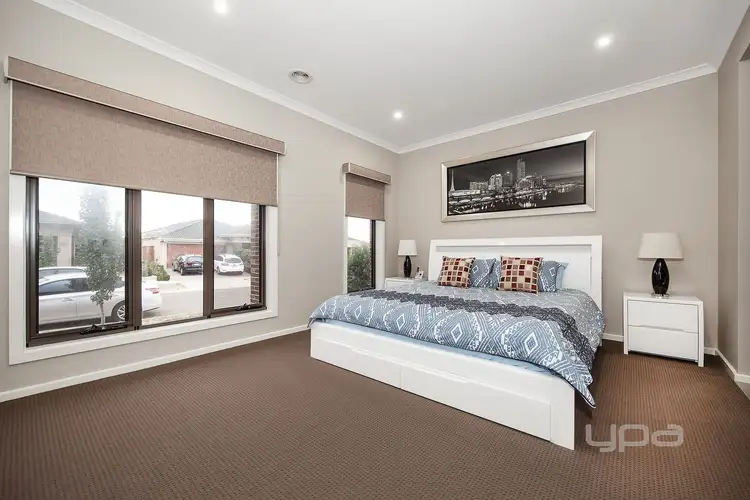 Second view of Homely house listing, 6 Springlands Crescent, Plumpton VIC 3335