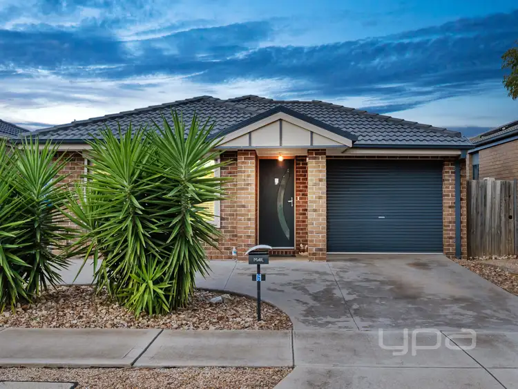 6 Hall Mark Place, Kurunjang VIC 3337