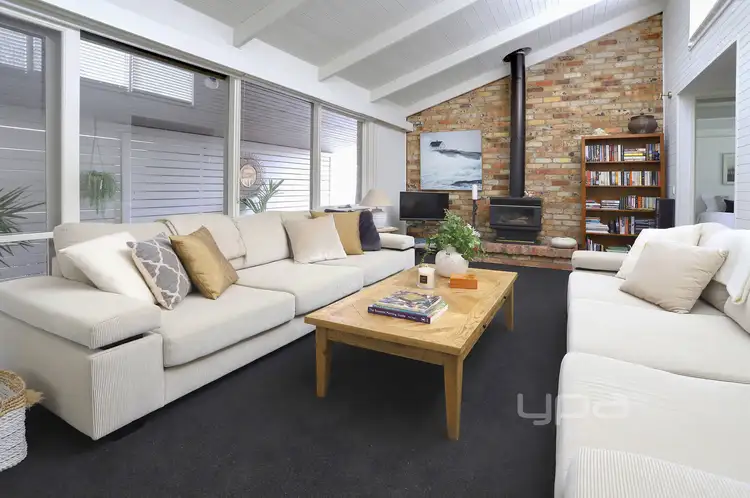 1 Cosgrove Street, Rye VIC 3941