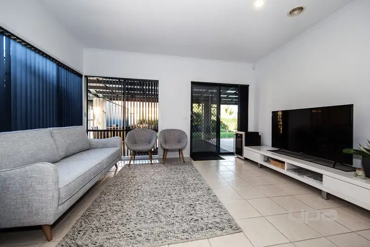 Sixth view of Homely house listing, 2 Bushy Park Avenue, Caroline Springs VIC 3023