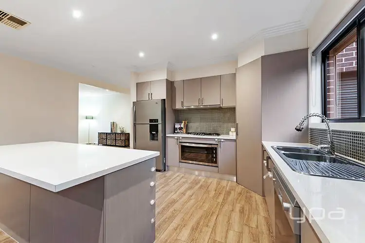 Sixth view of Homely house listing, 3 Huntingfield Street, Craigieburn VIC 3064