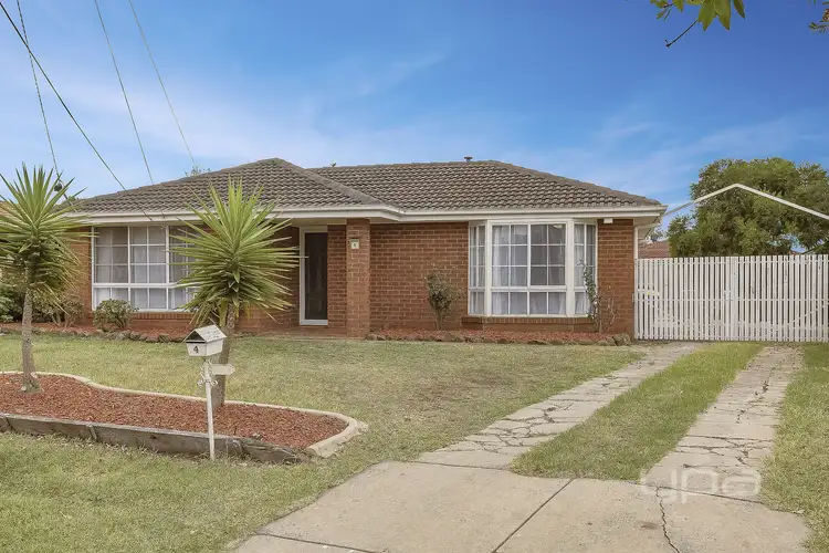 4 Berri Court, Hoppers Crossing VIC 3029