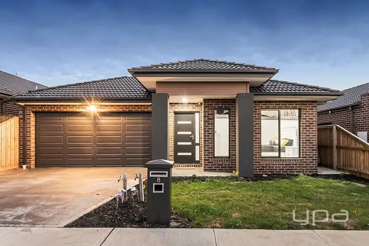 8 Wrexham Road, Wollert VIC 3750