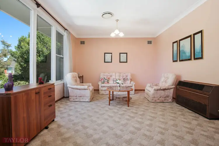 Second view of Homely house listing, 6 Campton Court, Carlingford NSW 2118