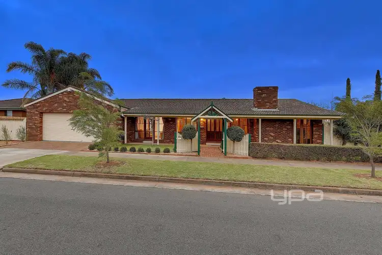 51 Nangiloc Crescent, Werribee VIC 3030