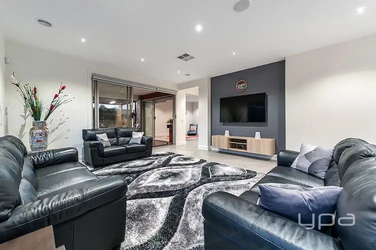 Second view of Homely house listing, 6 Vision Road, Craigieburn VIC 3064
