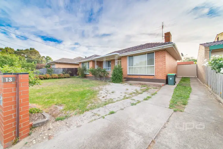 13 May Street, Glenroy VIC 3046