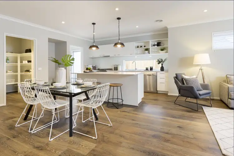 Fourth view of Homely house listing, 10 Landor Way, Craigieburn VIC 3064
