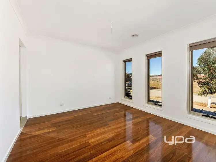 Seventh view of Homely house listing, 2 Hakea Place, Brookfield VIC 3338