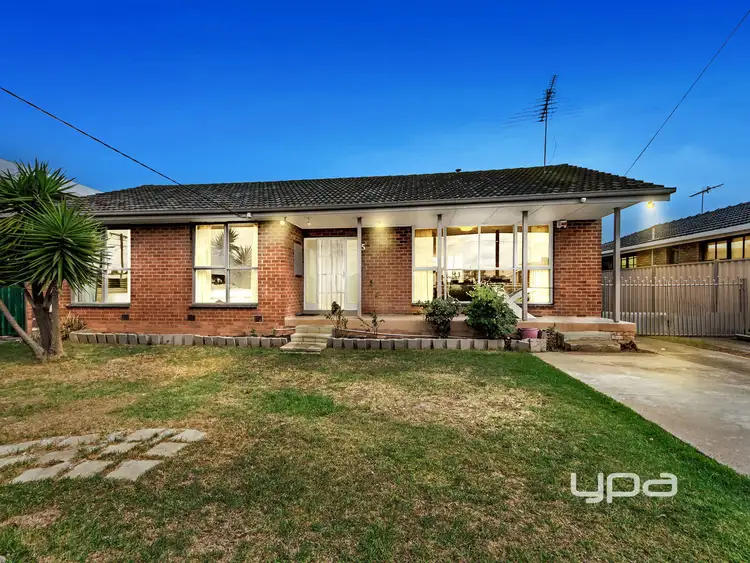 Third view of Homely house listing, 5 Garfield Street, St Albans VIC 3021