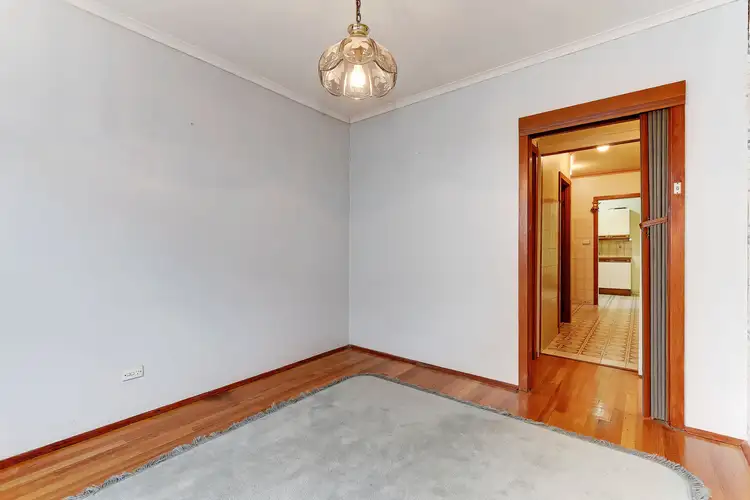 Fifth view of Homely house listing, 28 Gosford Crescent, Broadmeadows VIC 3047