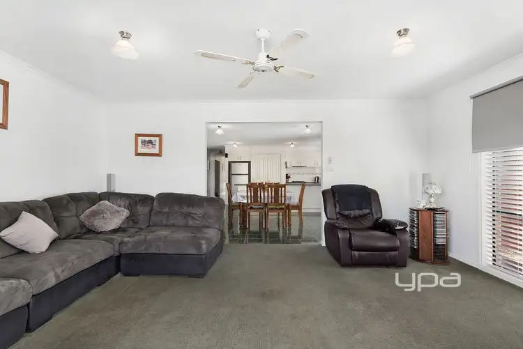 Second view of Homely house listing, 19 Fingleton Cres, Sunbury VIC 3429