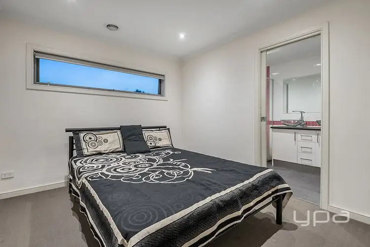 Seventh view of Homely house listing, 6 Mallard Circuit, Craigieburn VIC 3064