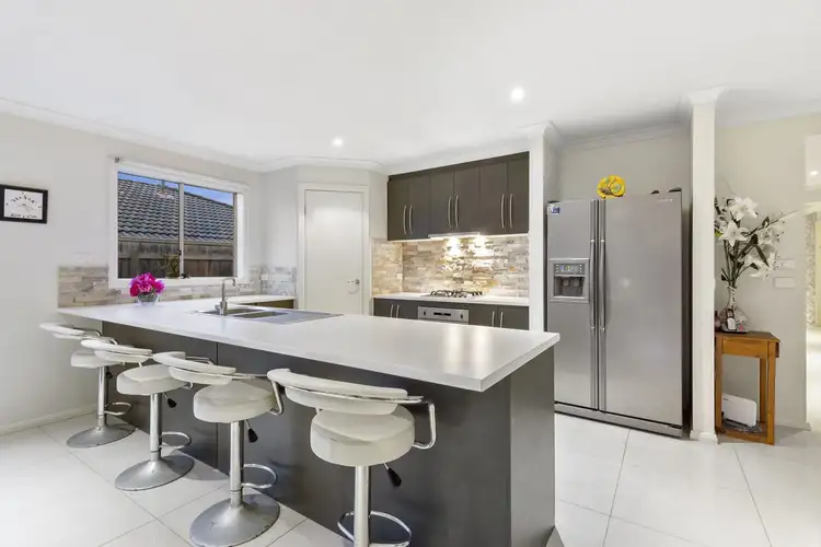 45 Mount Arthur Avenue, Rosebud VIC 3939