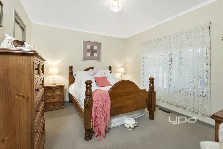 Seventh view of Homely house listing, 3 Strachen Court, Sunbury VIC 3429