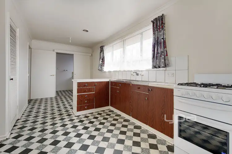 Fifth view of Homely house listing, 180 Carrick Drive, Gladstone Park VIC 3043