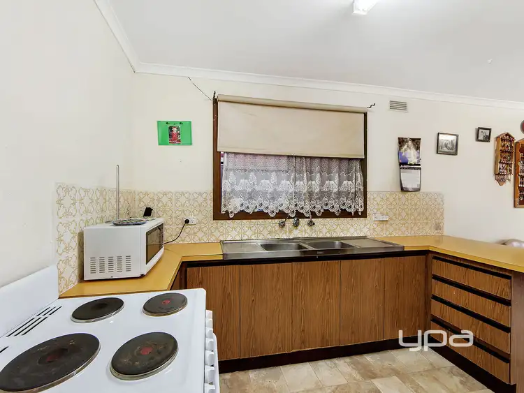 Sixth view of Homely house listing, 1 Concord Circuit, Albanvale VIC 3021