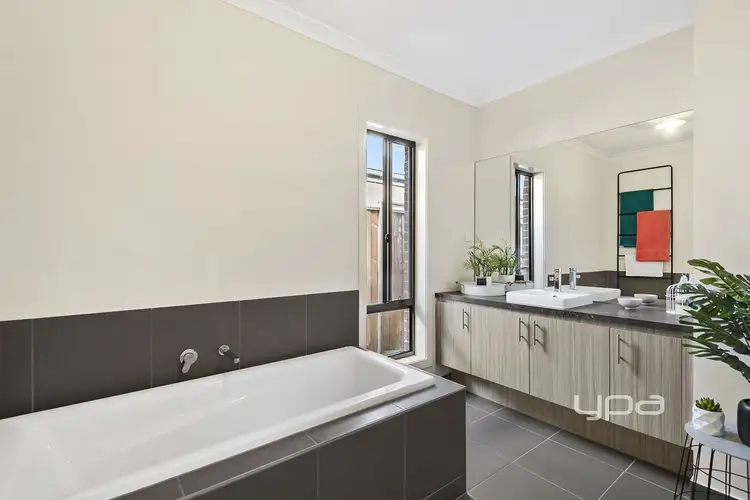 9 Echidna Street, Diggers Rest VIC 3427