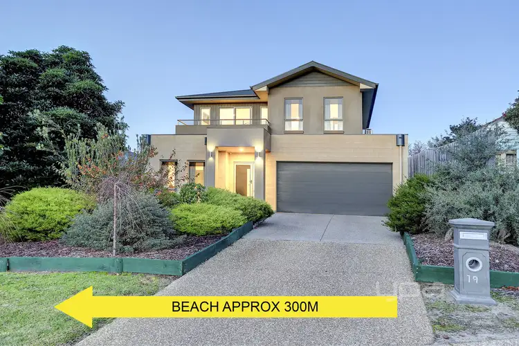 19 Parkmore Road, Rosebud VIC 3939