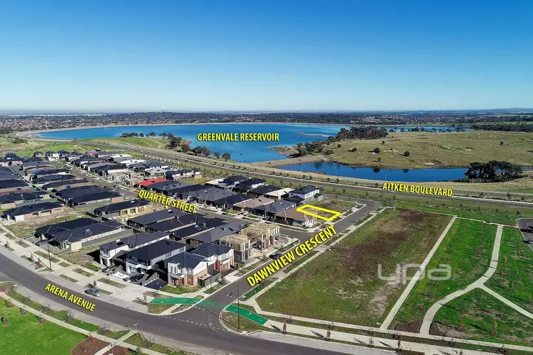 64 Dawnview Crescent, Roxburgh Park VIC 3064