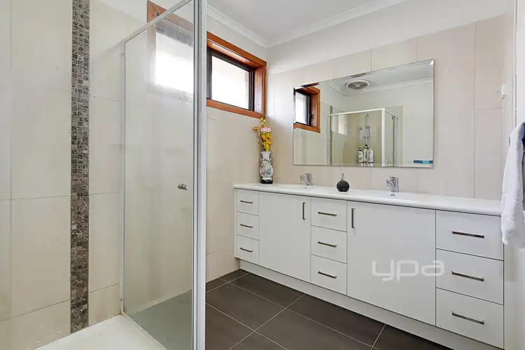 Sixth view of Homely house listing, 10 Whitley Crescent, Craigieburn VIC 3064