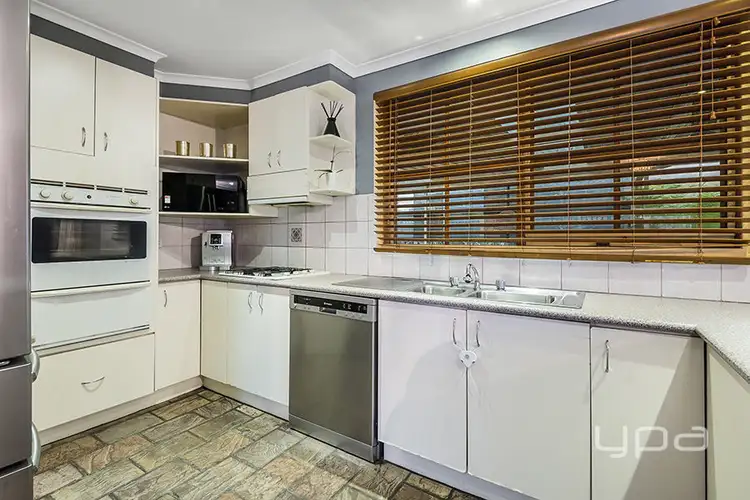 Fourth view of Homely house listing, 19 Pembroke Crescent, Craigieburn VIC 3064