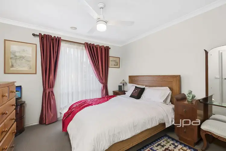 Sixth view of Homely house listing, 18 Raine Court, Sunbury VIC 3429