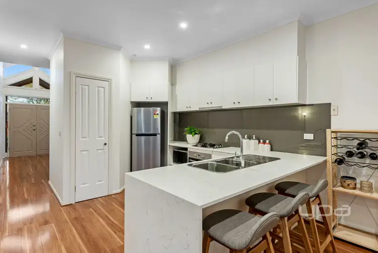 Fourth view of Homely house listing, 2 Tucker Place, Caroline Springs VIC 3023