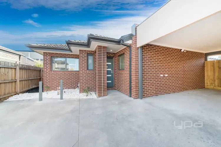 Main view of Homely unit listing, 4/17 Leonard Avenue, Glenroy VIC 3046