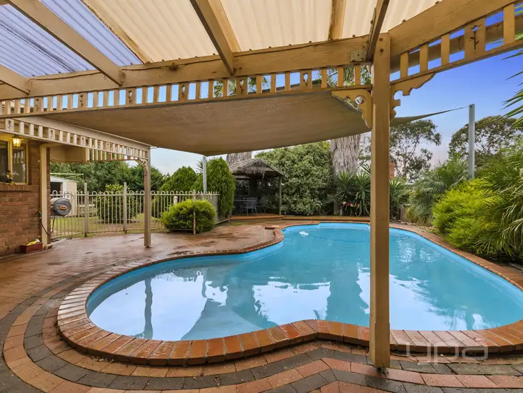 17 Kimburra Court, Kurunjang VIC 3337