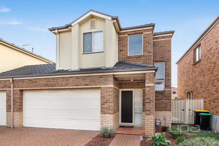 29 Amberlea Circuit, Taylors Hill VIC 3037