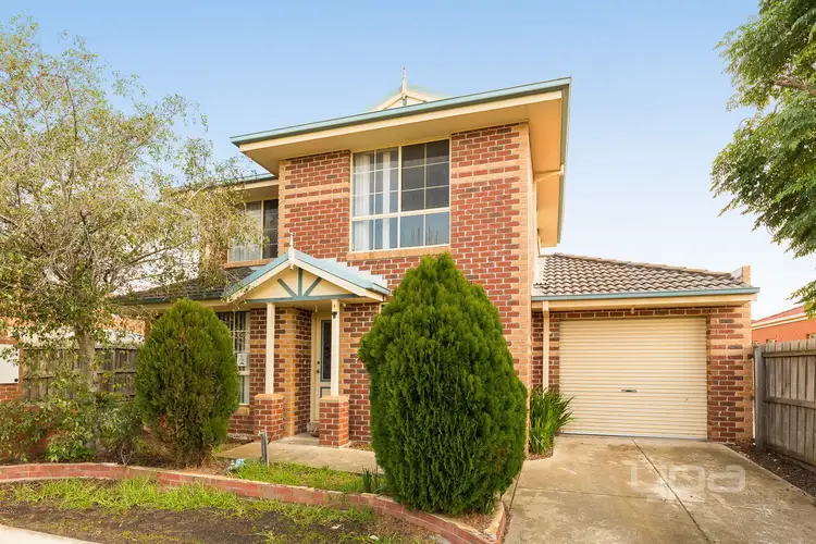 1/53A Pecks Road, Sydenham VIC 3037