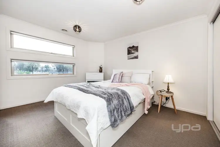 Sixth view of Homely house listing, 40 Mundi Crescent, Manor Lakes VIC 3024