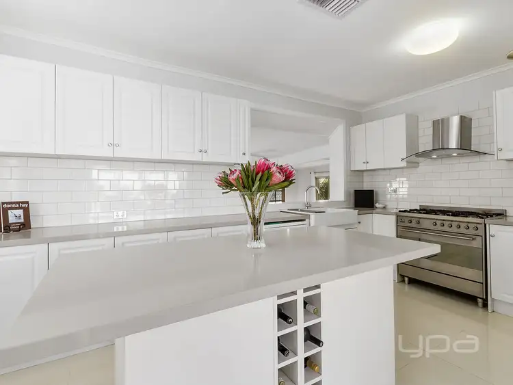 114 Exford Road, Melton South VIC 3338