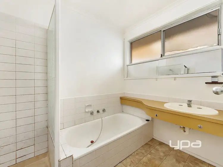 Sixth view of Homely house listing, 4 Angelique Grove, Albanvale VIC 3021