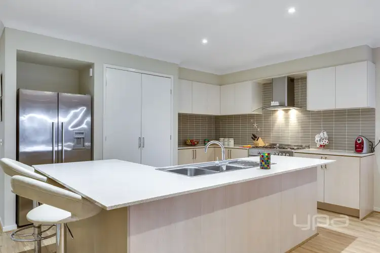 Third view of Homely house listing, 33 Yarraman Road, Manor Lakes VIC 3024