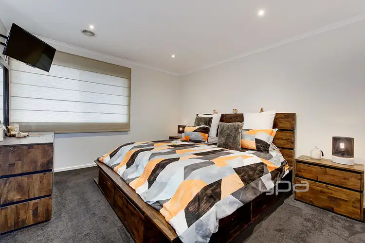 Sixth view of Homely house listing, 22 Garnet Way, Taylors Hill VIC 3037